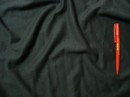 Piké pólóanyag (Lacoste szerű, fekete); 1,50 m széles, ára méterenként 2.300 Ft (5).jpg